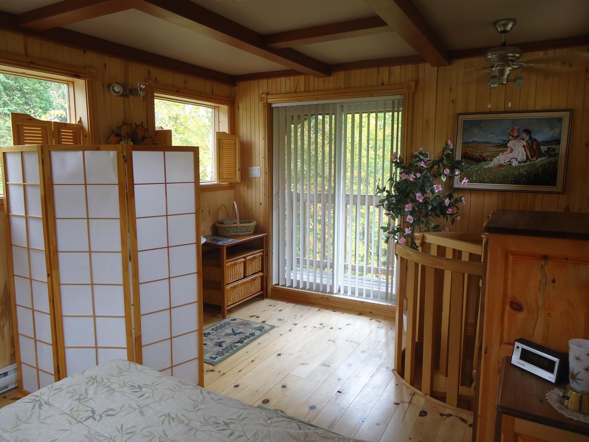 Chalet Saint-Thomas LʼAnse-Saint-Jean Esterno foto