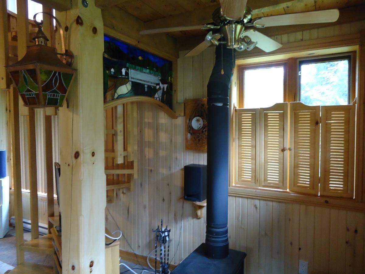 Chalet Saint-Thomas LʼAnse-Saint-Jean Esterno foto
